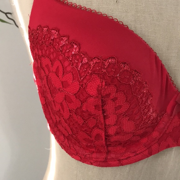 VS Body by Victoria lined demi lace bra - Picture 2 of 6